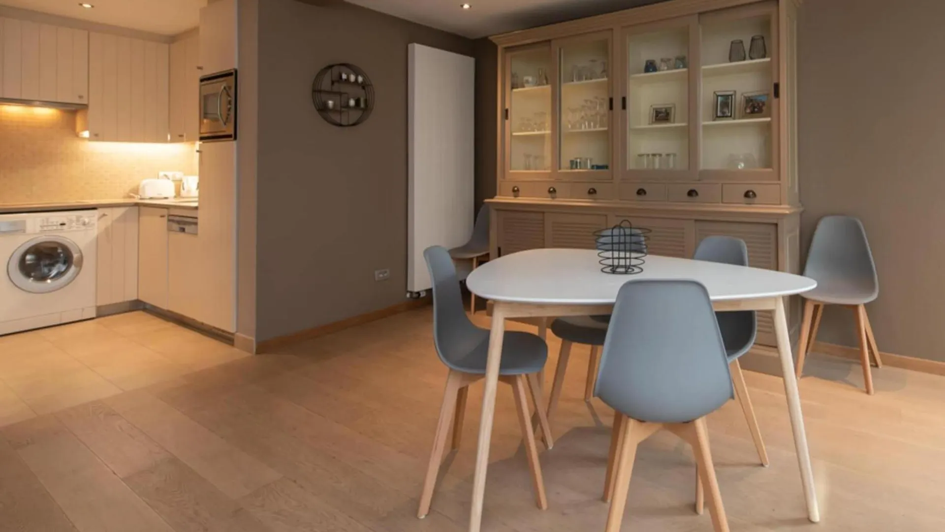 Beautiful Apartment With View Ostenda